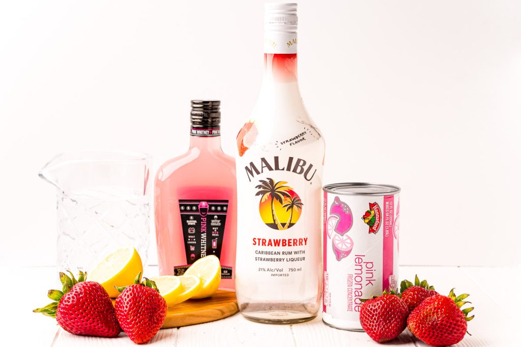 strawberry lemonade cocktail 14